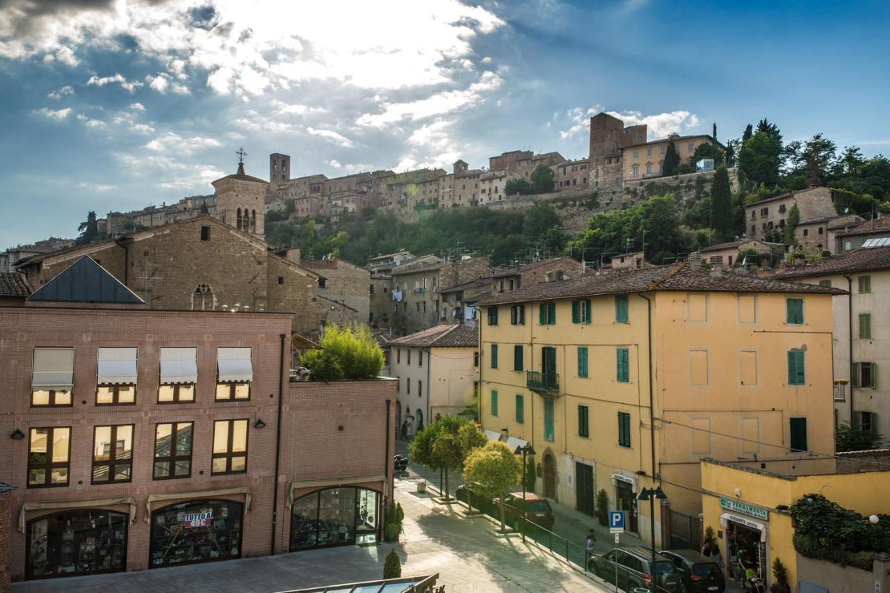 Hotel La Vecchia Cartiera Colle di Val d'Elsa Exterior foto